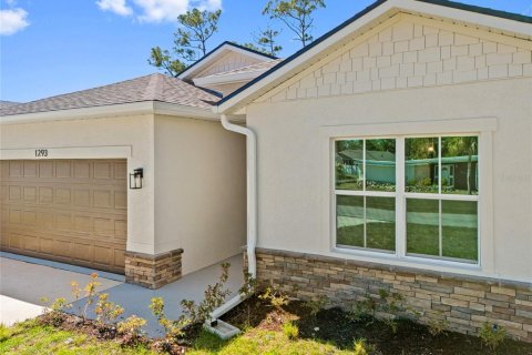 House in Port Charlotte, Florida 4 bedrooms, 184.88 sq.m. № 1428908 - photo 3