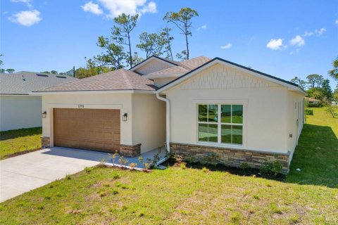 House in Port Charlotte, Florida 4 bedrooms, 184.88 sq.m. № 1428908 - photo 2