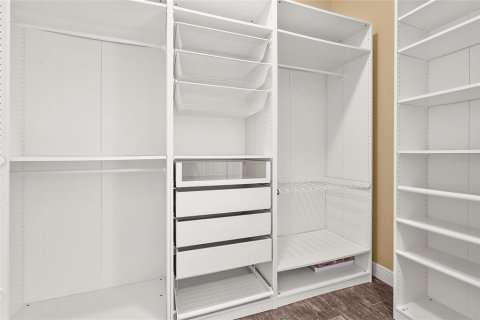 Купить виллу или дом в Сарасота, Флорида 7 комнат, 286.23м2, № 2113982 - фото 30