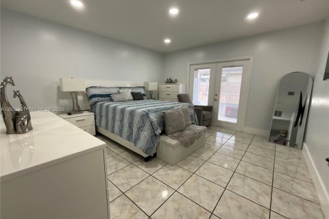 Купить виллу или дом в Мирамар, Флорида 3 спальни, 117.06м2, № 2078381 - фото 11