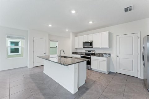 Casa en venta en Wesley Chapel, Florida, 4 dormitorios, 209.96 m2 № 1904093 - foto 2