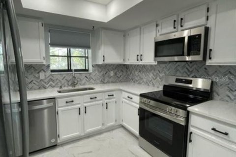 Copropriété à louer à Clearwater, Floride: 2 chambres, 95.69 m2 № 2396495 - photo 9