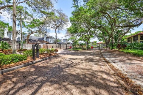 Copropriété à louer à Clearwater, Floride: 2 chambres, 95.69 m2 № 2396495 - photo 4
