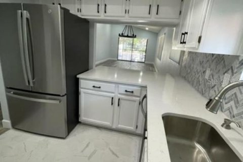Copropriété à louer à Clearwater, Floride: 2 chambres, 95.69 m2 № 2396495 - photo 11