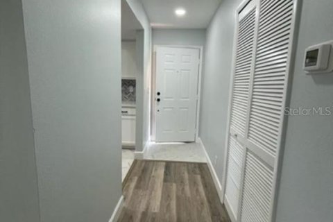 Copropriété à louer à Clearwater, Floride: 2 chambres, 95.69 m2 № 2396495 - photo 13