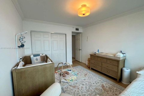 Condominio en alquiler en Miami, Florida, 2 dormitorios, 89.19 m2 № 1926412 - foto 7