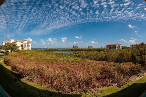 Condominio en venta en Saint Petersburg, Florida, 2 dormitorios, 133.31 m2 № 2134198 - foto 28