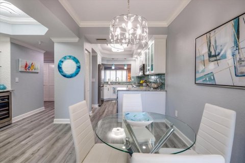 Condominio en venta en Saint Petersburg, Florida, 2 dormitorios, 133.31 m2 № 2134198 - foto 15