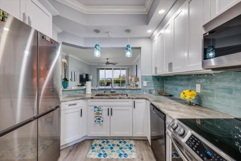 Condominio en venta en Saint Petersburg, Florida, 2 dormitorios, 133.31 m2 № 2134198 - foto 18