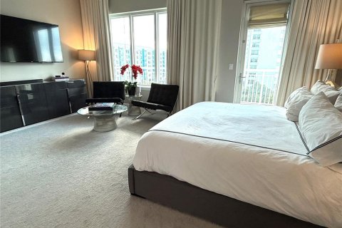 Condominio en alquiler en Orlando, Florida, 2 dormitorios, 196.95 m2 № 1904642 - foto 6