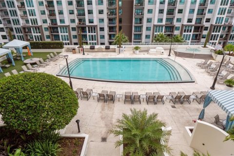 Condominio en alquiler en Orlando, Florida, 2 dormitorios, 196.95 m2 № 1904642 - foto 3