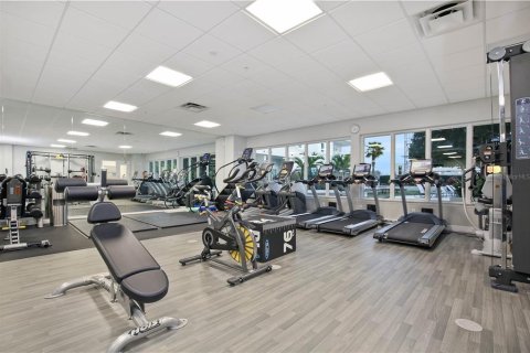 Condominio en alquiler en Orlando, Florida, 2 dormitorios, 196.95 m2 № 1904642 - foto 4