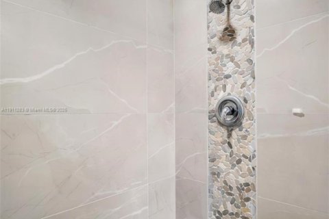 Casa en venta en Port St. Lucie, Florida, 3 dormitorios, 107.77 m2 № 1967244 - foto 24