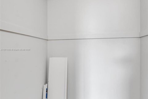 Casa en venta en Port St. Lucie, Florida, 3 dormitorios, 107.77 m2 № 1967244 - foto 21