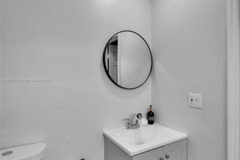 Casa en venta en Port St. Lucie, Florida, 3 dormitorios, 107.77 m2 № 1967244 - foto 22