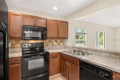 Casa en alquiler en Leesburg, Florida, 3 dormitorios, 117.15 m2 № 1885669 - foto 6
