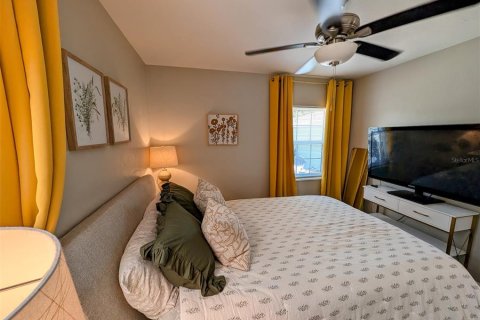 Villa ou maison à vendre à Saint Petersburg, Floride: 2 chambres, 96.62 m2 № 2147647 - photo 18