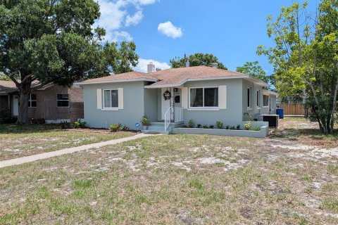 Villa ou maison à vendre à Saint Petersburg, Floride: 2 chambres, 96.62 m2 № 2147647 - photo 2