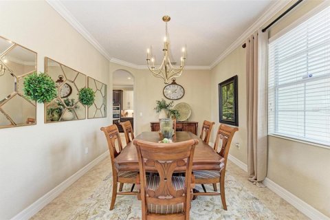 House in Bradenton, Florida 5 bedrooms, 354.33 sq.m. № 1821045 - photo 14