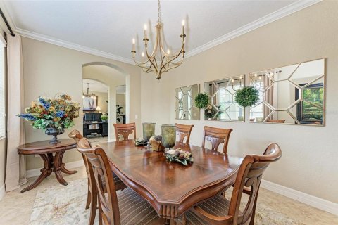 House in Bradenton, Florida 5 bedrooms, 354.33 sq.m. № 1821045 - photo 6