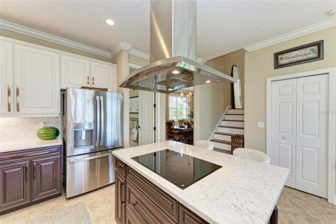 House in Bradenton, Florida 5 bedrooms, 354.33 sq.m. № 1821045 - photo 18