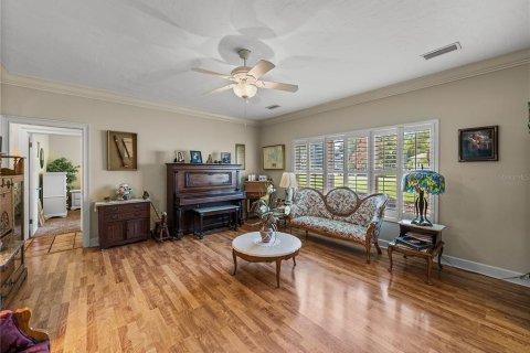 Casa en venta en Winter Haven, Florida, 3 dormitorios, 252.04 m2 № 1838779 - foto 9