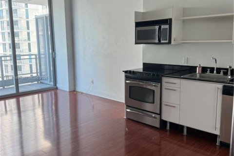 Studio in the Condo in Miami, Florida  № 2051162