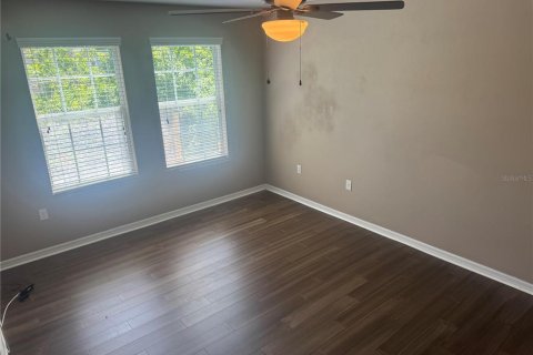 Townhouse in Brandon, Florida 3 bedrooms, 138.98 sq.m. № 1717779 - photo 15