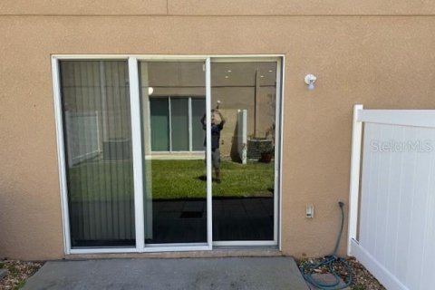 Townhouse in Brandon, Florida 3 bedrooms, 138.98 sq.m. № 1717779 - photo 29