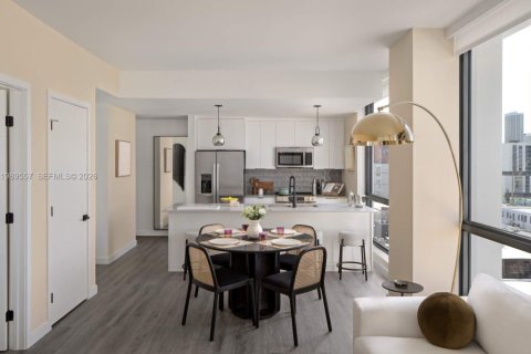 Apartamento en alquiler en Miami, Florida, 1 dormitorio, 43.39 m2 № 2051609 - foto 25