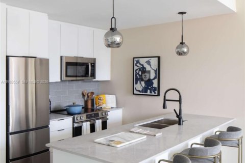 Apartamento en alquiler en Miami, Florida, 1 dormitorio, 43.39 m2 № 2051609 - foto 27