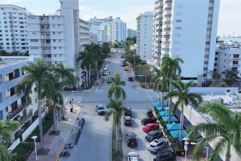 Propiedad comercial en venta en Miami Beach, Florida № 1473410 - foto 12