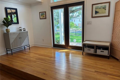 Villa ou maison à louer à Saint Petersburg, Floride: 3 chambres, 252.32 m2 № 1868851 - photo 3