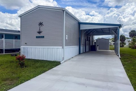 House in North Port, Florida 3 bedrooms, 70.23 sq.m. № 1877163 - photo 1