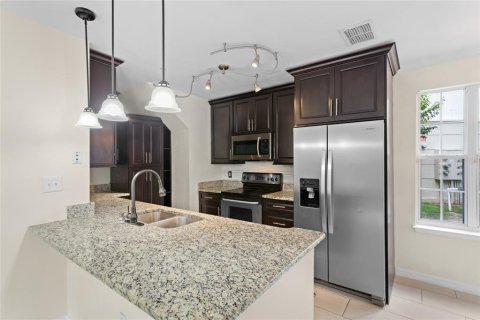 Touwnhouse à vendre à Celebration, Floride: 4 chambres, 174.47 m2 № 1673231 - photo 6