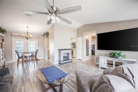 House in Mulberry, Florida 3 bedrooms, 115.2 sq.m. № 1618682 - photo 17