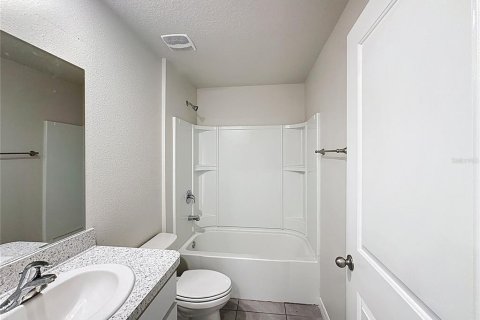 Купить виллу или дом в Парриш, Флорида 7 комнат, 130.62м2, № 2093009 - фото 16