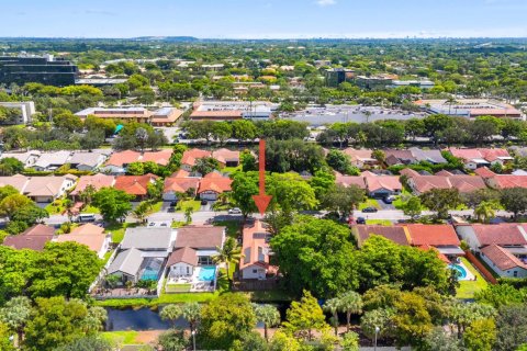 Villa ou maison à vendre à Coral Springs, Floride: 4 chambres, 158.86 m2 № 2390616 - photo 14