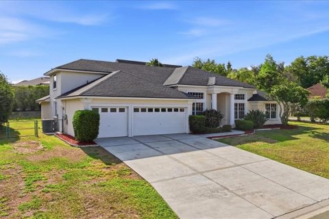 Casa en Lakeland, Florida 5 dormitorios, 255.11 m2 № 2151636