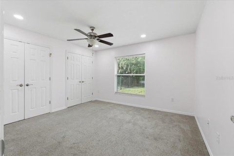 Casa en venta en Lakeland, Florida, 5 dormitorios, 255.11 m2 № 2151636 - foto 28