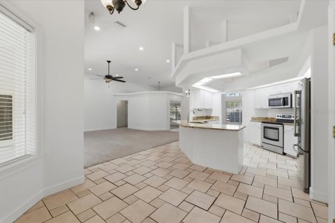 Casa en venta en Lakeland, Florida, 5 dormitorios, 255.11 m2 № 2151636 - foto 14