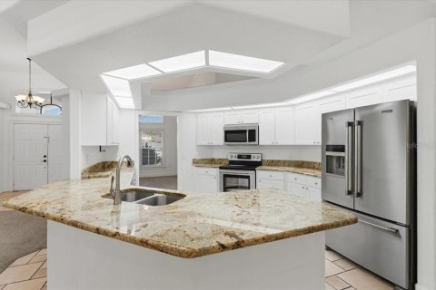 Casa en venta en Lakeland, Florida, 5 dormitorios, 255.11 m2 № 2151636 - foto 12