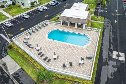 Copropriété à vendre à Tarpon Springs, Floride: 2 chambres, 80.92 m2 № 1792184 - photo 3