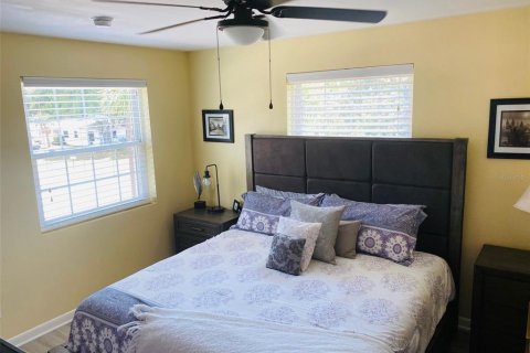 Villa ou maison à vendre à Gulfport, Floride: 5 chambres, 249.16 m2 № 2415060 - photo 21