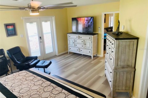 Villa ou maison à vendre à Gulfport, Floride: 5 chambres, 249.16 m2 № 2415060 - photo 26