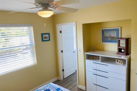 Villa ou maison à vendre à Gulfport, Floride: 5 chambres, 249.16 m2 № 2415060 - photo 20