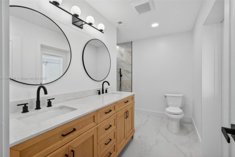 Villa ou maison à vendre à Port St. Lucie, Floride: 4 chambres, 194.07 m2 № 1927770 - photo 27