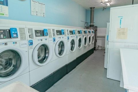 Купить кондоминиум в Холли Хилл, Флорида 3 комнаты, 88.44м2, № 1839796 - фото 28