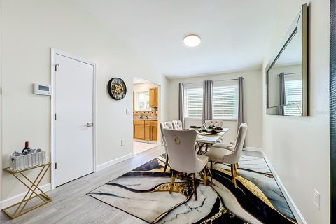 Villa ou maison à vendre à Sarasota, Floride: 3 chambres, 134.15 m2 № 2416522 - photo 13