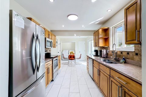 Villa ou maison à vendre à Sarasota, Floride: 3 chambres, 134.15 m2 № 2416522 - photo 14